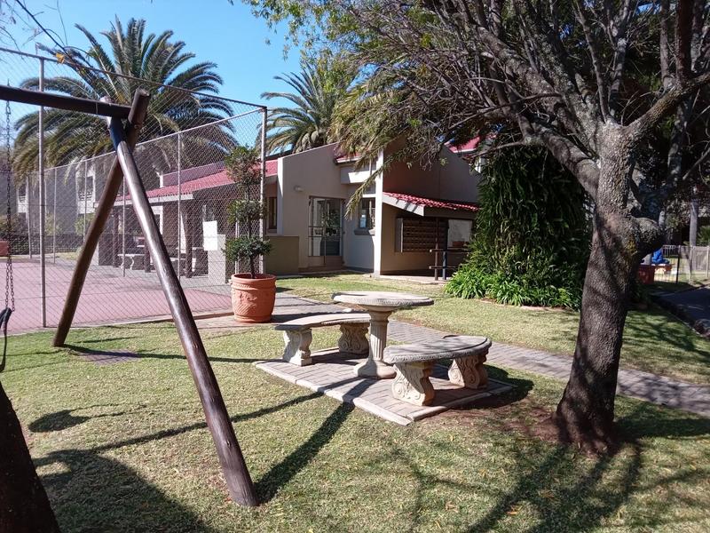 2 Bedroom Property for Sale in Eden Glen Gauteng