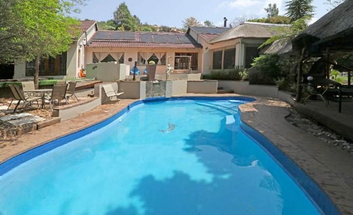 To Let 1 Bedroom Property for Rent in Roodekrans Gauteng
