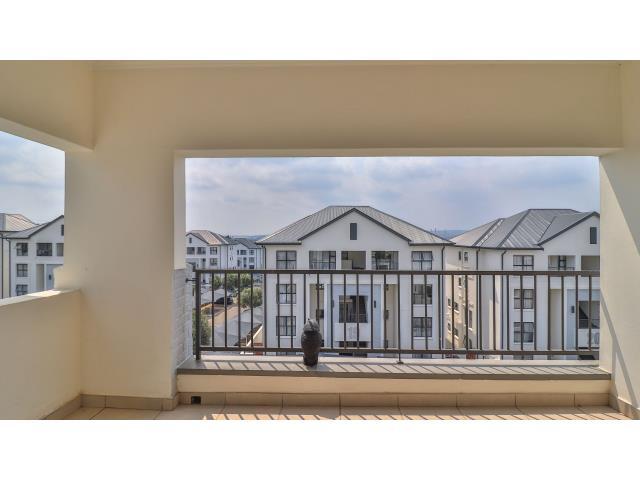 1 Bedroom Property for Sale in Greenstone Hill Gauteng