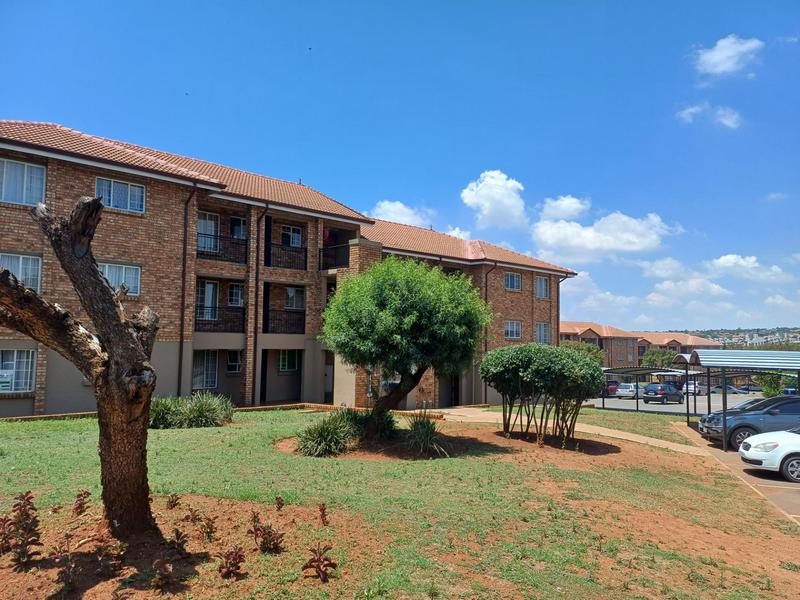 To Let 2 Bedroom Property for Rent in Heuweloord Gauteng