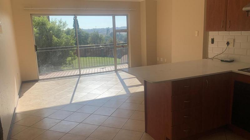 To Let 2 Bedroom Property for Rent in Heuweloord Gauteng