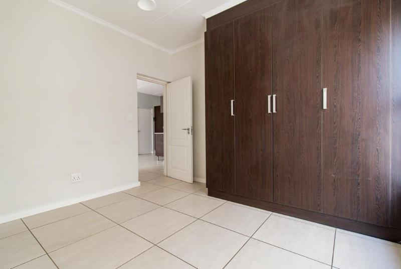 3 Bedroom Property for Sale in Greenstone Hill Gauteng