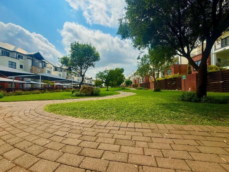3 Bedroom Property for Sale in Greenstone Hill Gauteng