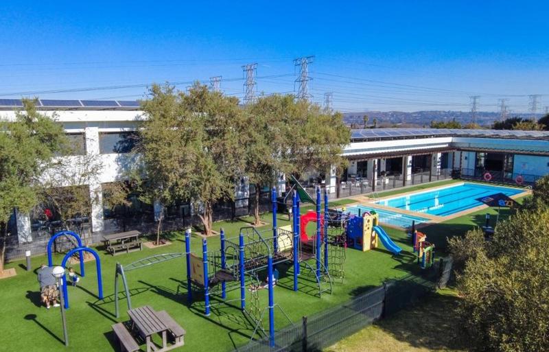 3 Bedroom Property for Sale in Greenstone Hill Gauteng
