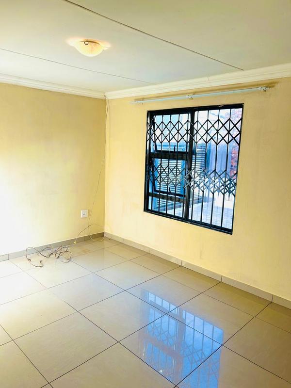 0 Bedroom Property for Sale in Clayville Gauteng