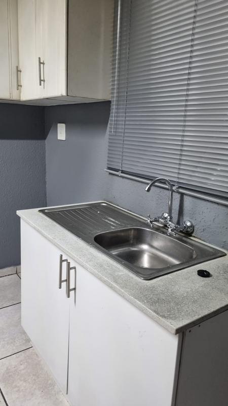 To Let 2 Bedroom Property for Rent in Allandale Gauteng