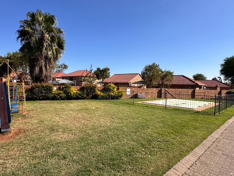 3 Bedroom Property for Sale in Theresa Park Gauteng