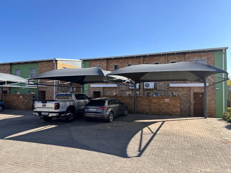 3 Bedroom Property for Sale in Theresa Park Gauteng