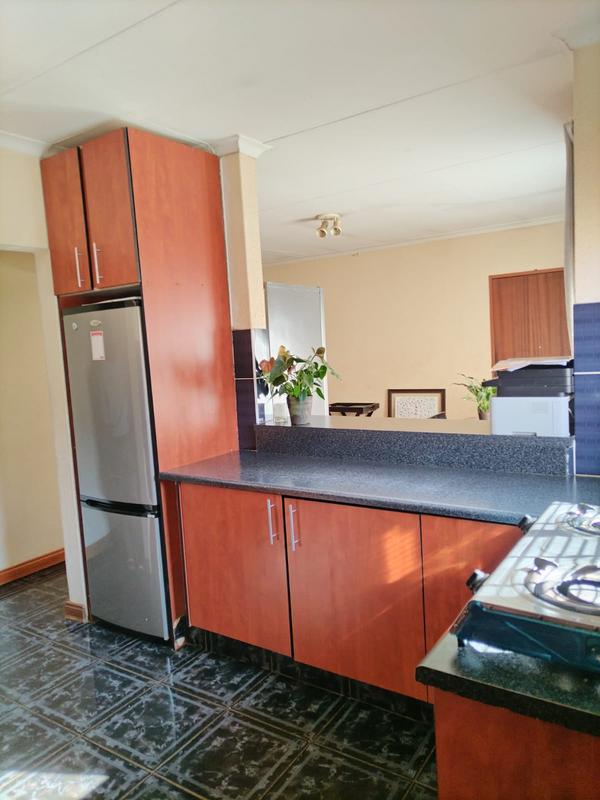 3 Bedroom Property for Sale in Dawn Park Gauteng