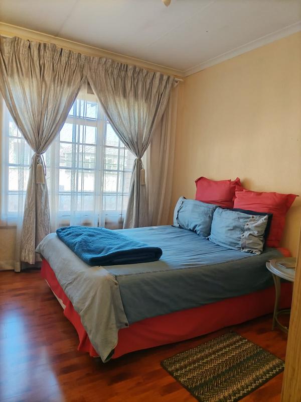 3 Bedroom Property for Sale in Dawn Park Gauteng
