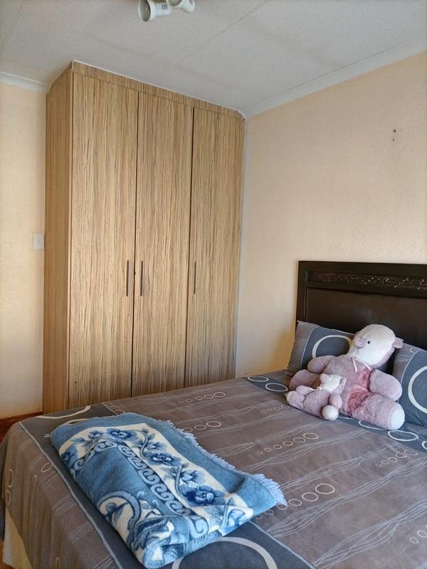 3 Bedroom Property for Sale in Dawn Park Gauteng