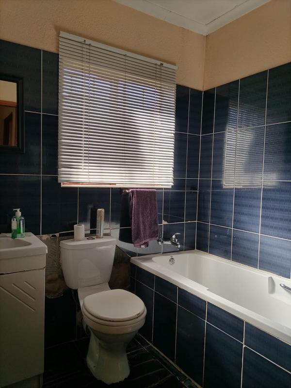 3 Bedroom Property for Sale in Dawn Park Gauteng