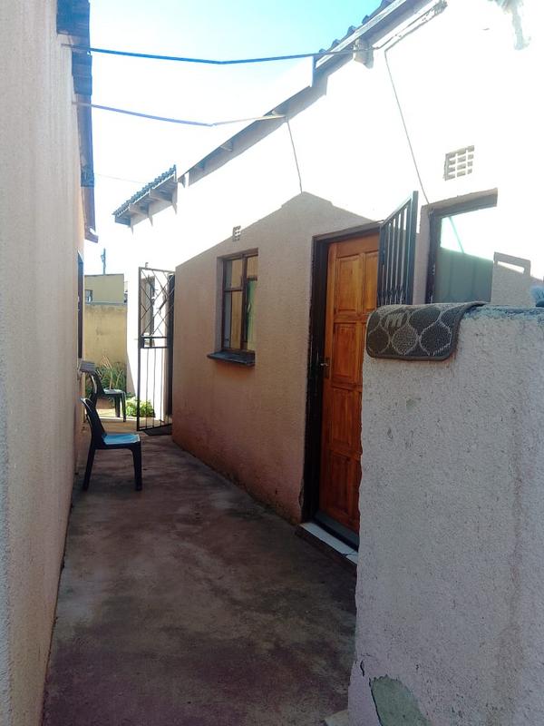 2 Bedroom Property for Sale in Vosloorus Ext 14 Gauteng