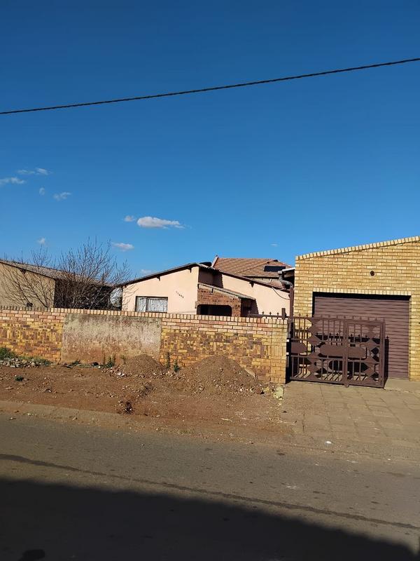 2 Bedroom Property for Sale in Vosloorus Ext 14 Gauteng