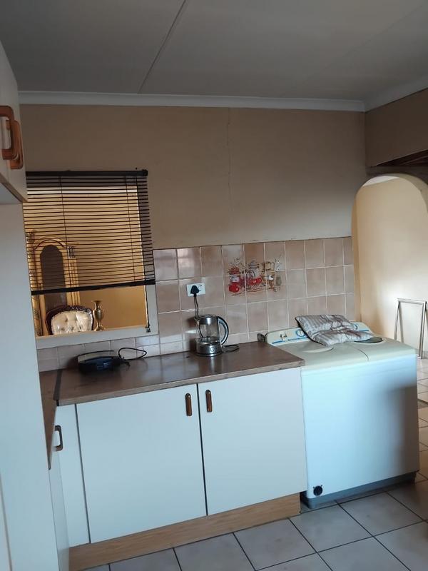 2 Bedroom Property for Sale in Vosloorus Ext 14 Gauteng