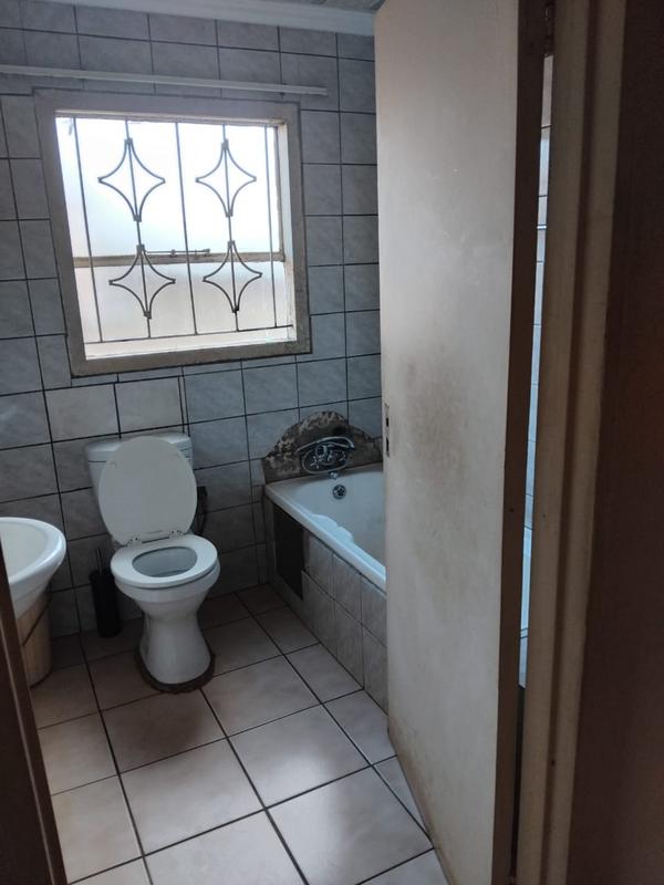 2 Bedroom Property for Sale in Vosloorus Ext 14 Gauteng