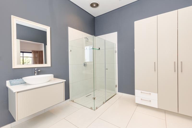 4 Bedroom Property for Sale in Waterfall Country Estate Gauteng
