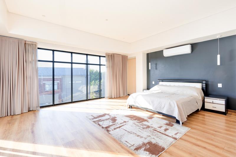 4 Bedroom Property for Sale in Waterfall Country Estate Gauteng