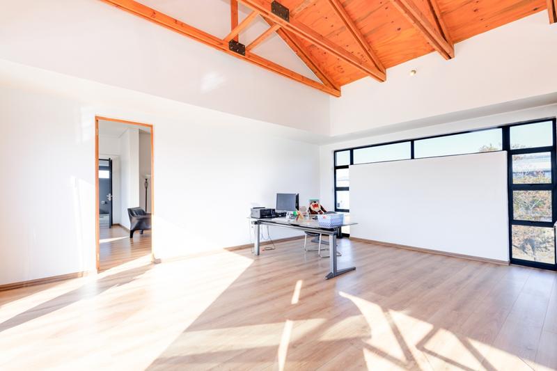 4 Bedroom Property for Sale in Waterfall Country Estate Gauteng