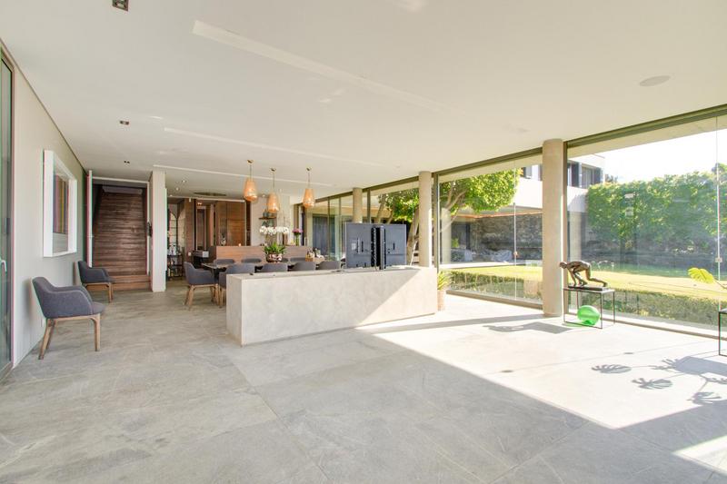 To Let 5 Bedroom Property for Rent in Hyde Park Gauteng