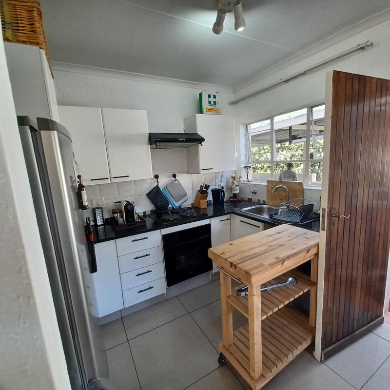 To Let 2 Bedroom Property for Rent in Morningside Gauteng