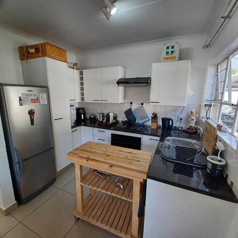 To Let 2 Bedroom Property for Rent in Morningside Gauteng