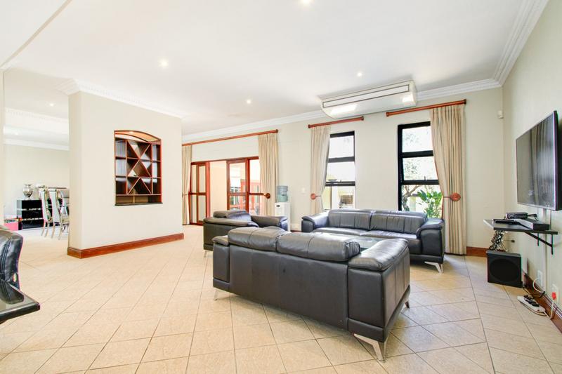 To Let 4 Bedroom Property for Rent in Dainfern Golf Estate Gauteng