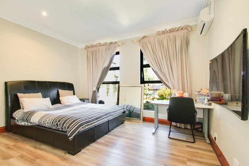 To Let 4 Bedroom Property for Rent in Dainfern Golf Estate Gauteng