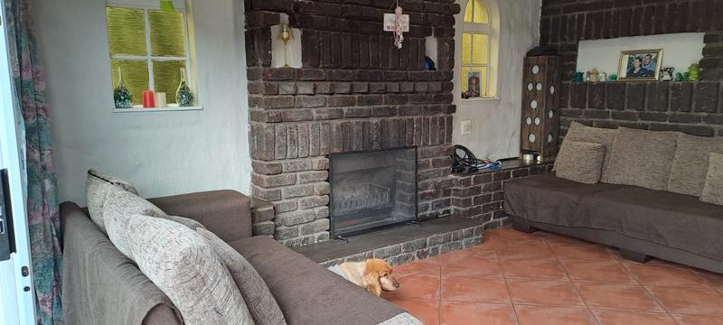 5 Bedroom Property for Sale in Brackenhurst Gauteng
