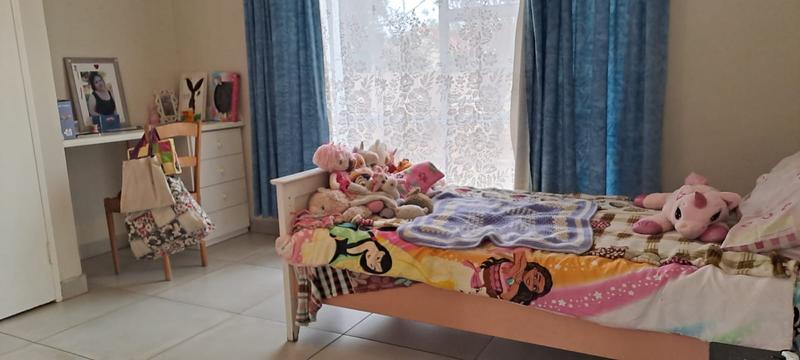 5 Bedroom Property for Sale in Brackenhurst Gauteng