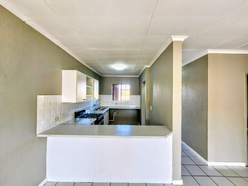 2 Bedroom Property for Sale in Moregloed Gauteng