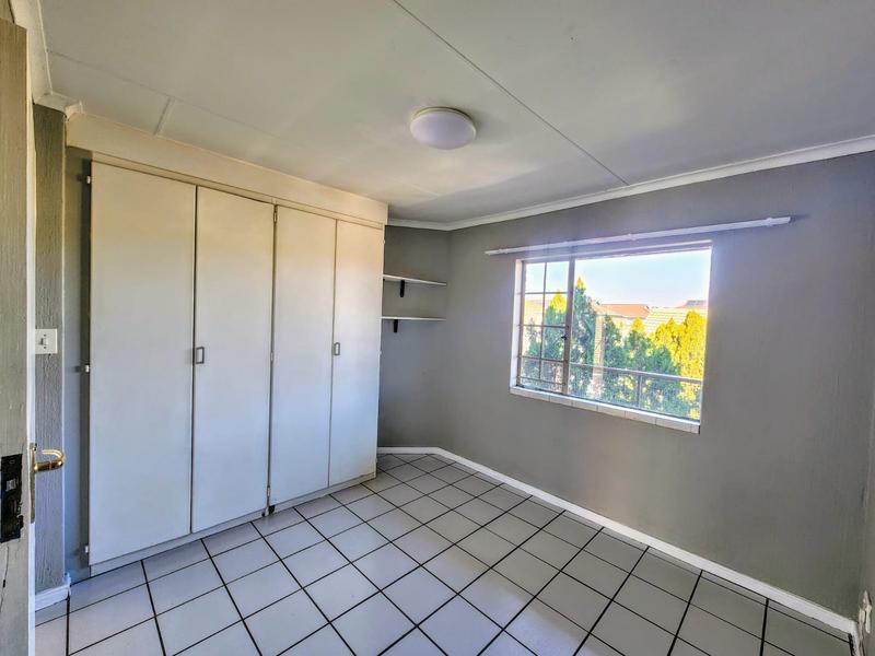 2 Bedroom Property for Sale in Moregloed Gauteng