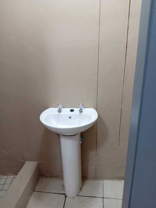 To Let 1 Bedroom Property for Rent in Sunnyside Gauteng