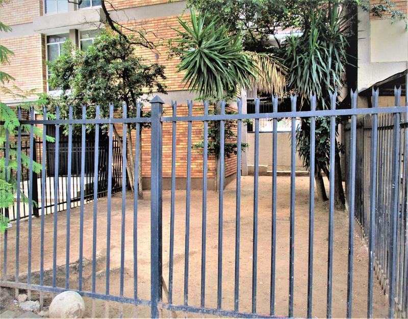 To Let 1 Bedroom Property for Rent in Sunnyside Gauteng