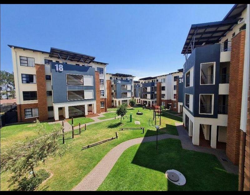 To Let 2 Bedroom Property for Rent in Greenstone Gate Gauteng