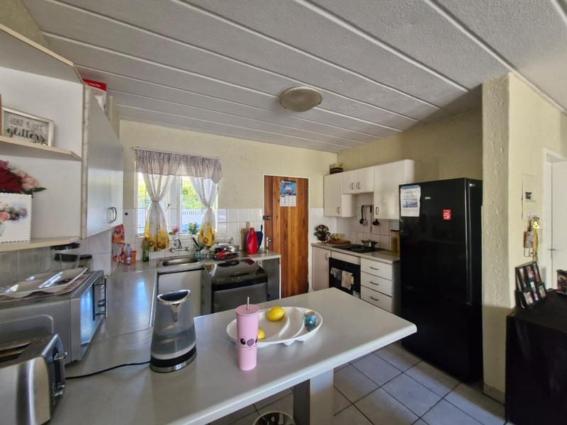 2 Bedroom Property for Sale in Glen Marais Gauteng