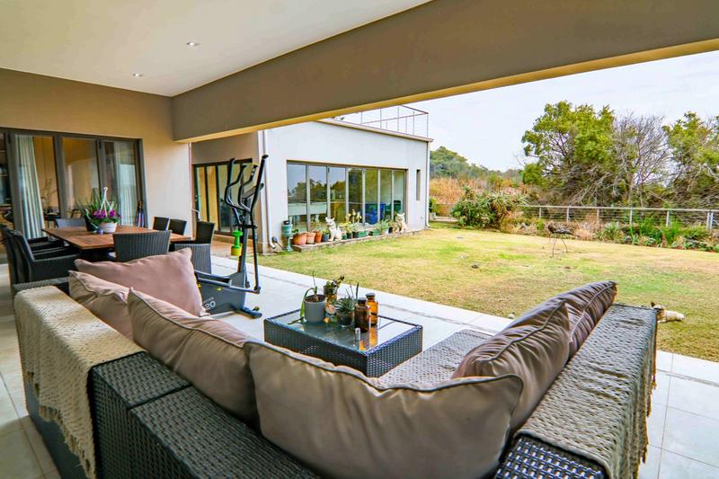 4 Bedroom Property for Sale in Copperleaf Estate Gauteng