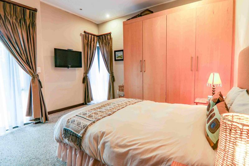 4 Bedroom Property for Sale in Copperleaf Estate Gauteng