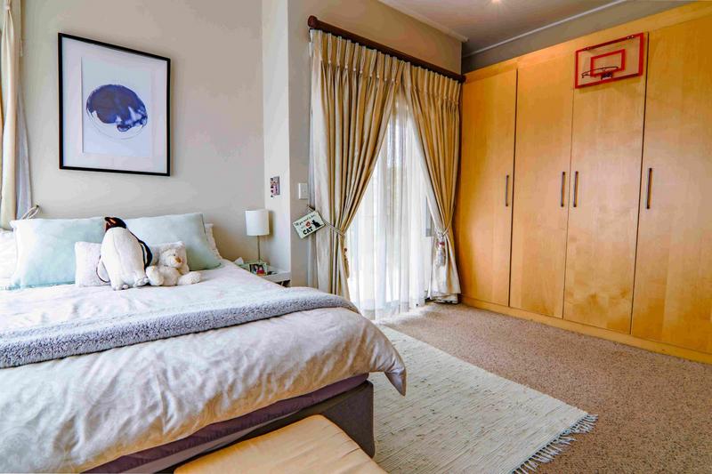 4 Bedroom Property for Sale in Copperleaf Estate Gauteng
