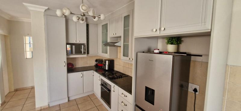 3 Bedroom Property for Sale in Kosmosdal Gauteng