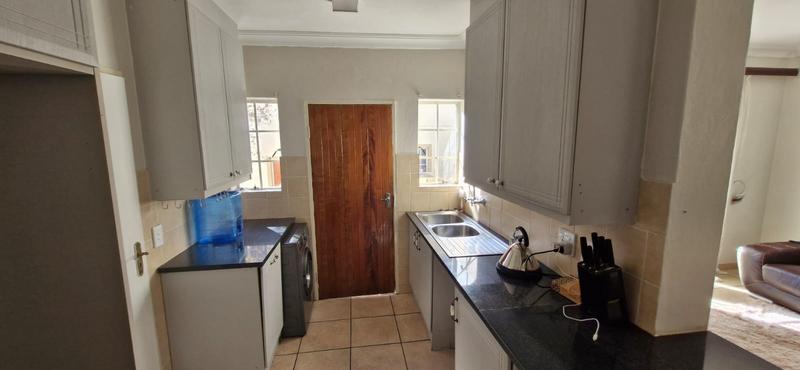 3 Bedroom Property for Sale in Kosmosdal Gauteng
