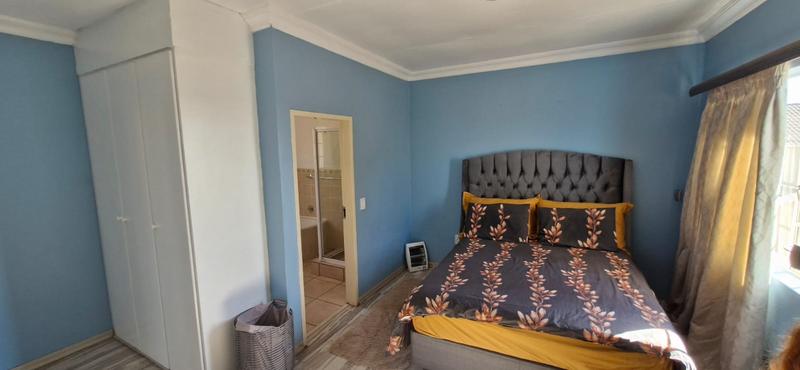 3 Bedroom Property for Sale in Kosmosdal Gauteng