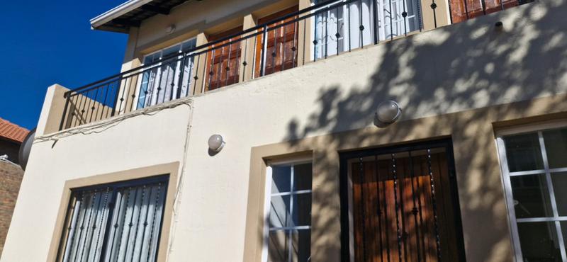 3 Bedroom Property for Sale in Kosmosdal Gauteng