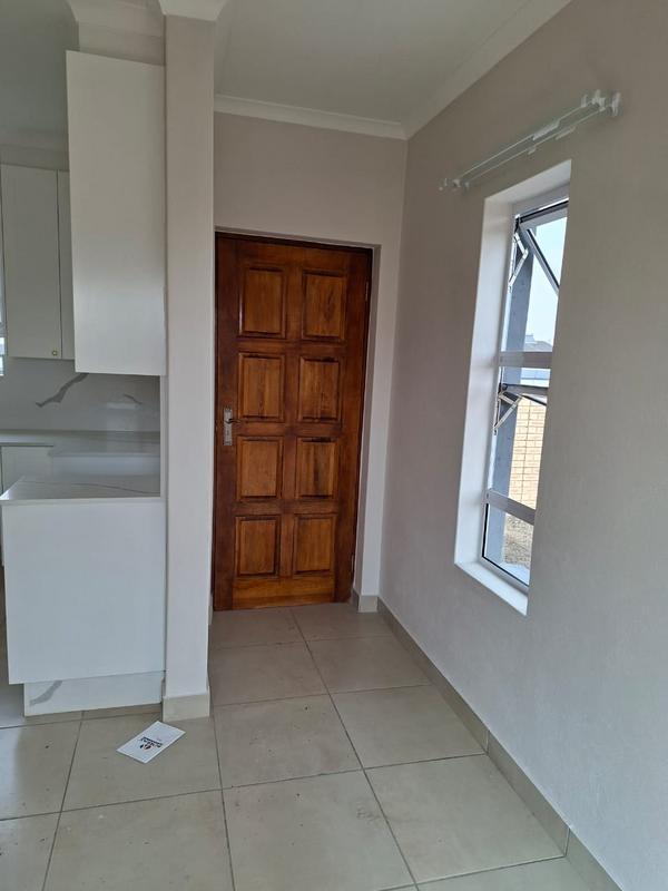 3 Bedroom Property for Sale in Buhle Park Gauteng