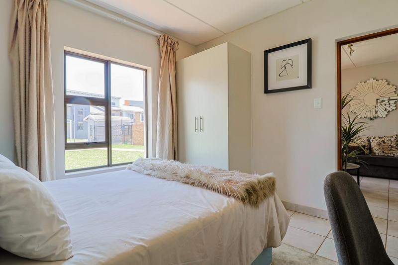 2 Bedroom Property for Sale in Protea Glen Gauteng