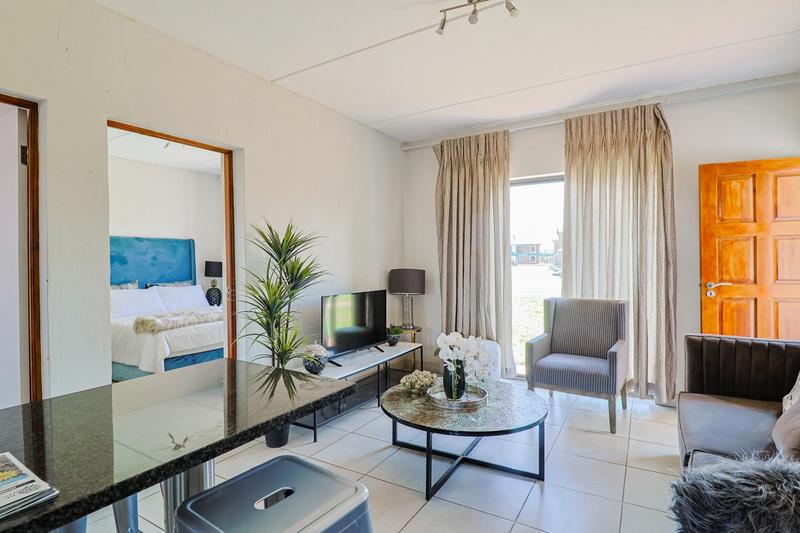 2 Bedroom Property for Sale in Protea Glen Gauteng