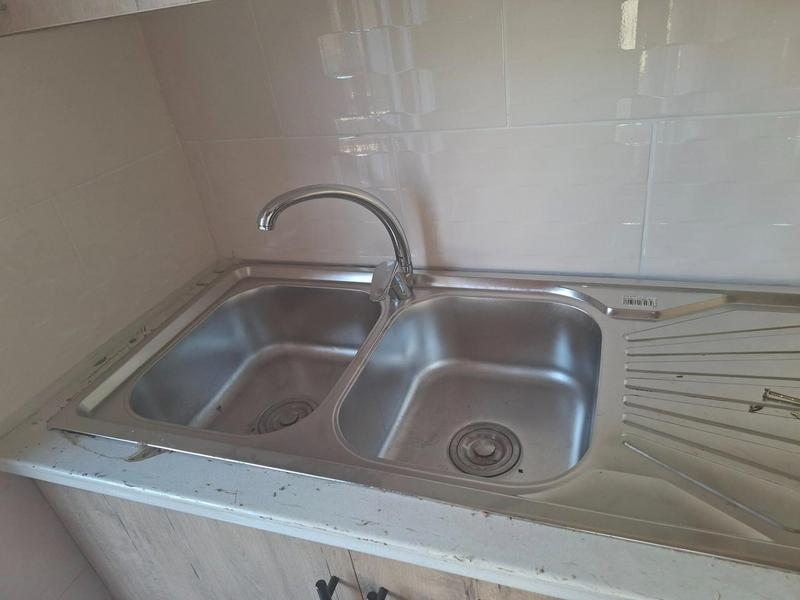 3 Bedroom Property for Sale in Protea North Gauteng