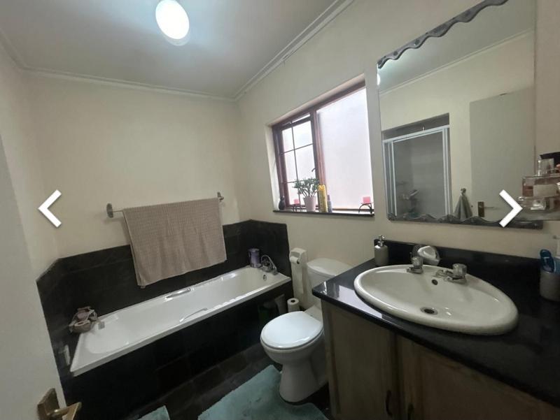 To Let 3 Bedroom Property for Rent in Eldoglen Gauteng