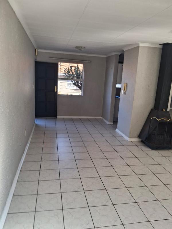 To Let 2 Bedroom Property for Rent in Vanderbijlpark SE 3 Gauteng
