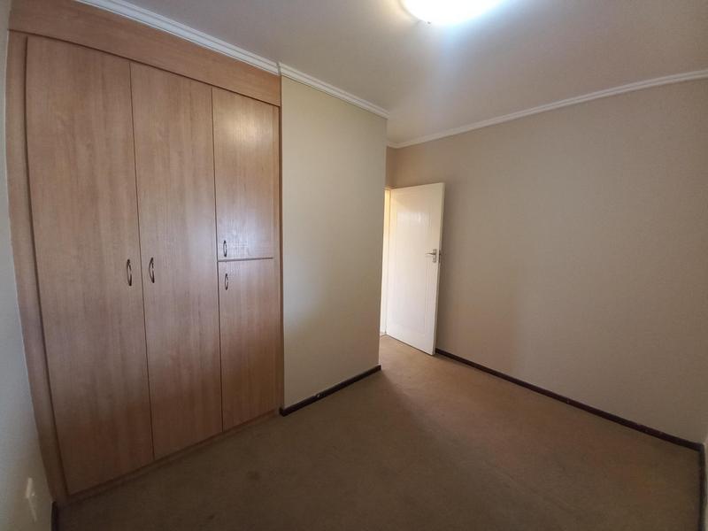 2 Bedroom Property for Sale in Vanderbijlpark SE 10 Gauteng